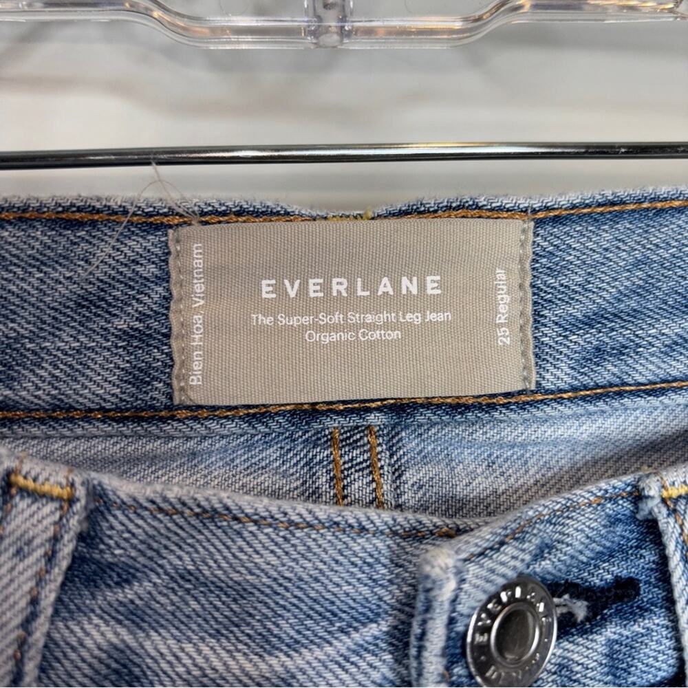 Everlane The Super Soft Straight Leg Jean - Picture 5 of 8